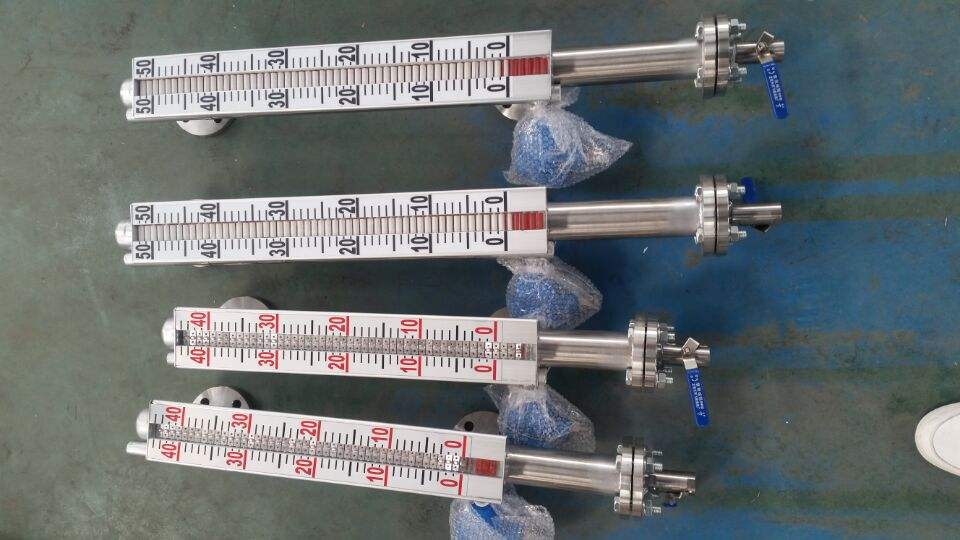 遠(yuǎn)傳型4-20mA輸出磁翻板液位計(jì)